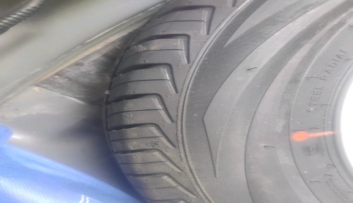 2024 Tata TIAGO NRG XZ MT, Petrol, Manual, 8,042 km, tyre