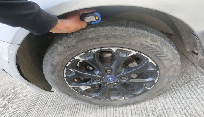 2013 Ford Figo TITANIUM 1.4 DIESEL, Diesel, Manual, 86,493 km, tyre