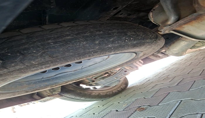 2024 Mahindra XUV700 AX 5 P MT 7 STR, Petrol, Manual, 16,191 km, tyre