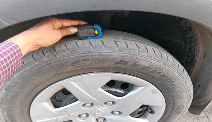 2022 Hyundai VENUE S(O) 1.2, Petrol, Manual, 26,503 km, tyre