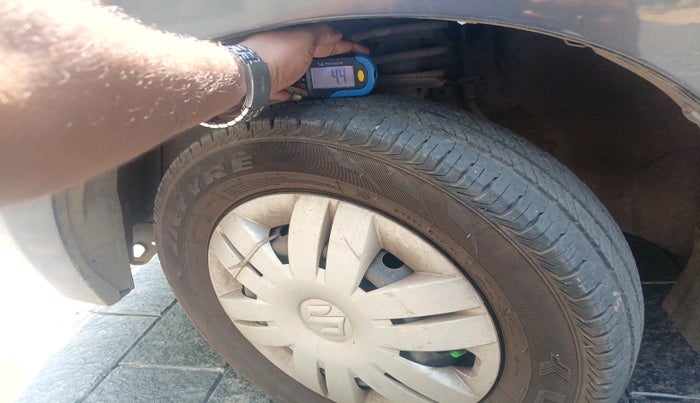 2022 Maruti Alto LXI OPT CNG, CNG, Manual, 69,316 km, tyre