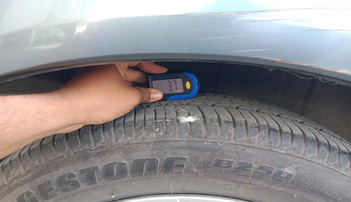 2010 Maruti SX4 VXI, Petrol, Manual, 67,788 km, tyre