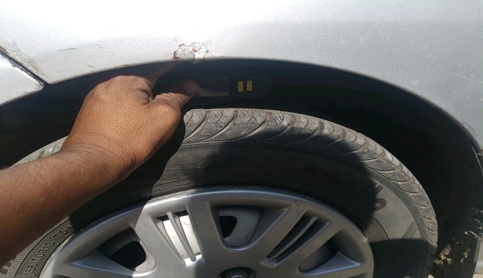 2011 Hyundai Santro Xing GL PLUS, CNG, Manual, 1,43,981 km, tyre