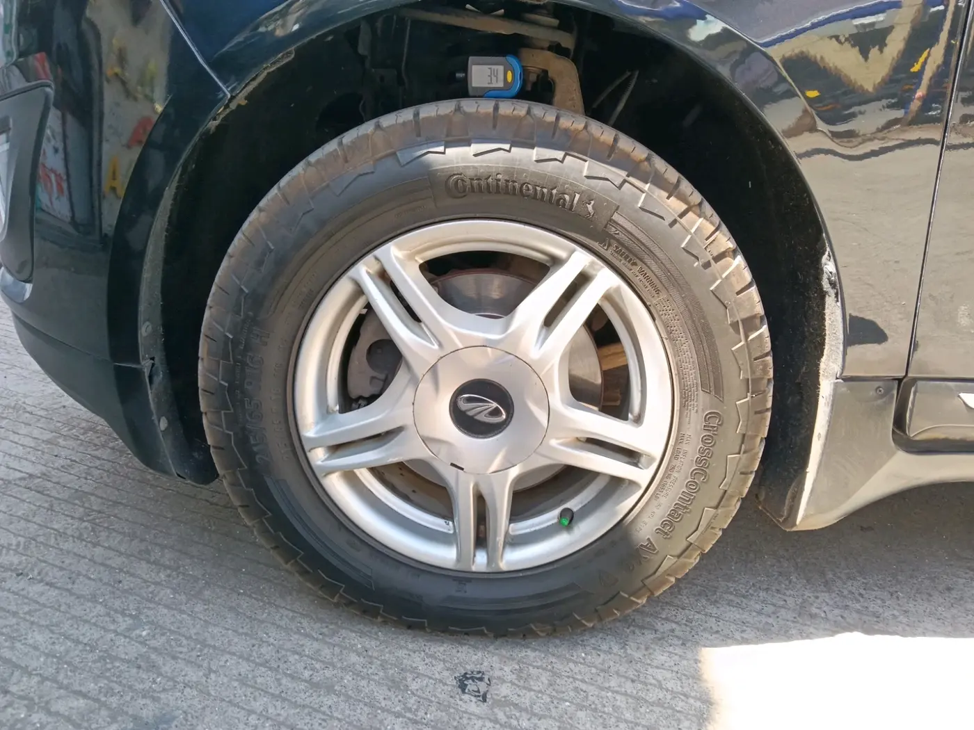 2018 Mahindra MARAZZO M6 7 STR, Diesel, Manual, 1,87,777 km, tyre