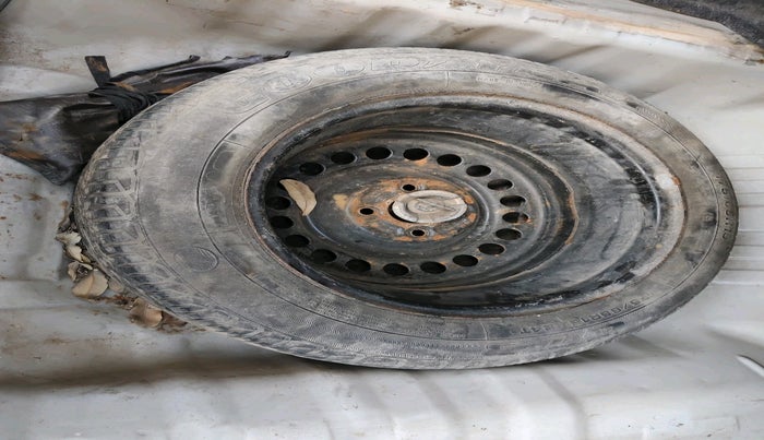 2011 Honda City 1.5L I-VTEC V MT, Petrol, Manual, 95,128 km, tyre