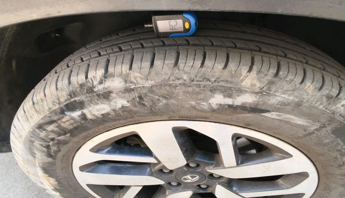 2021 Tata Harrier XZA PLUS 2.0L, Diesel, Automatic, 16,236 km, tyre