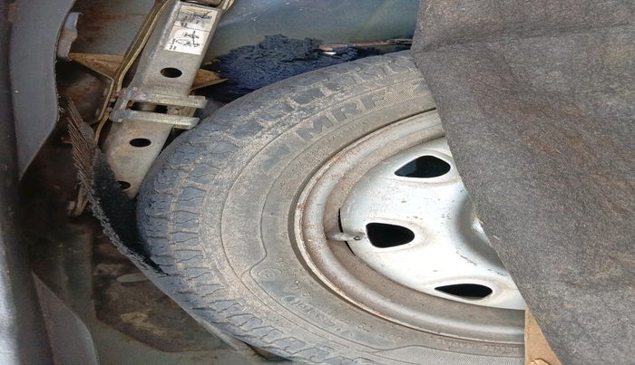 2008 Maruti Zen Estilo LXI, Petrol, Manual, 61,106 km, tyre