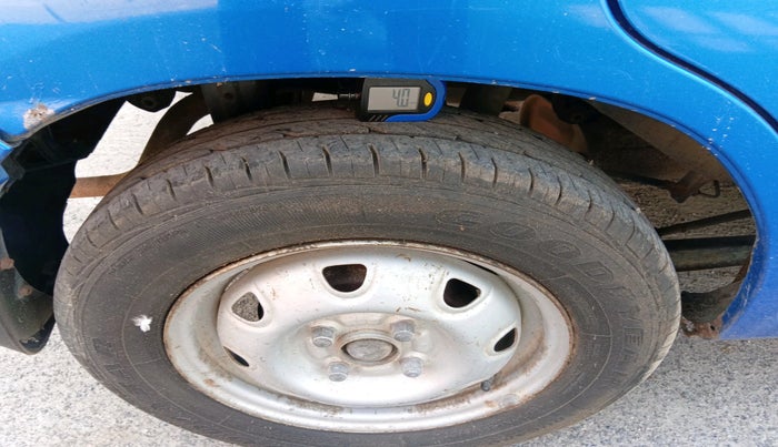 2008 Maruti Zen Estilo LXI, Petrol, Manual, 61,106 km, tyre