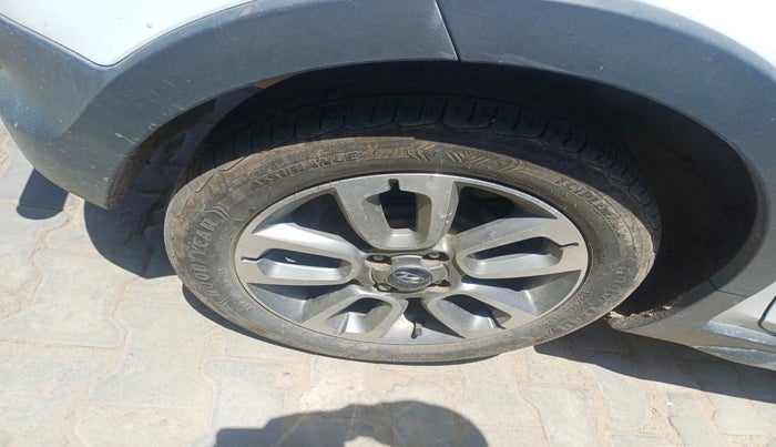 2016 Hyundai i20 Active 1.4 SX, Diesel, Manual, 53,664 km, tyre