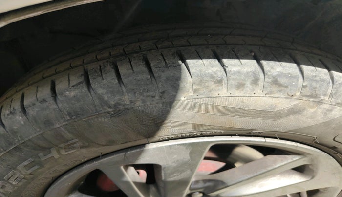 2017 Honda Jazz 1.2L I-VTEC V AT, Petrol, Automatic, 83,154 km, tyre