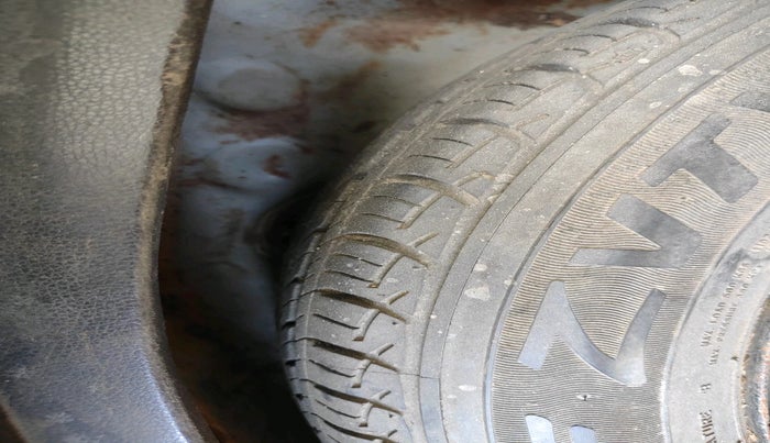 2017 Honda Jazz 1.2L I-VTEC V AT, Petrol, Automatic, 83,154 km, tyre