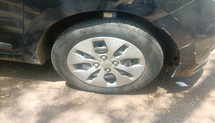 2014 Hyundai Xcent S 1.1 CRDI, Diesel, Manual, 96,823 km, tyre