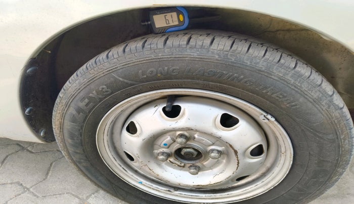 2010 Maruti Wagon R Duo DUO LXI LPG, Petrol, Manual, 60,300 km, tyre