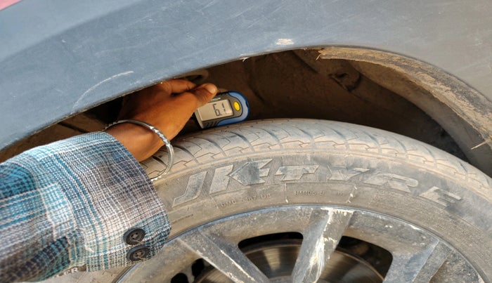 2018 Mahindra KUV 100 NXT K8 P 6 STR, Petrol, Manual, 64,754 km, tyre