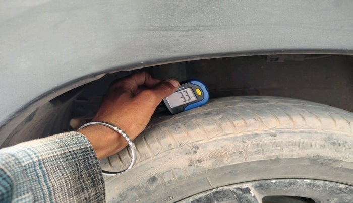 2018 Mahindra KUV 100 NXT K8 P 6 STR, Petrol, Manual, 64,754 km, tyre