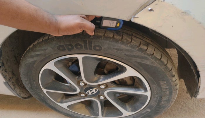 2018 Hyundai Grand i10 SPORTZ AT 1.2 KAPPA VTVT, Petrol, Automatic, 63,088 km, tyre