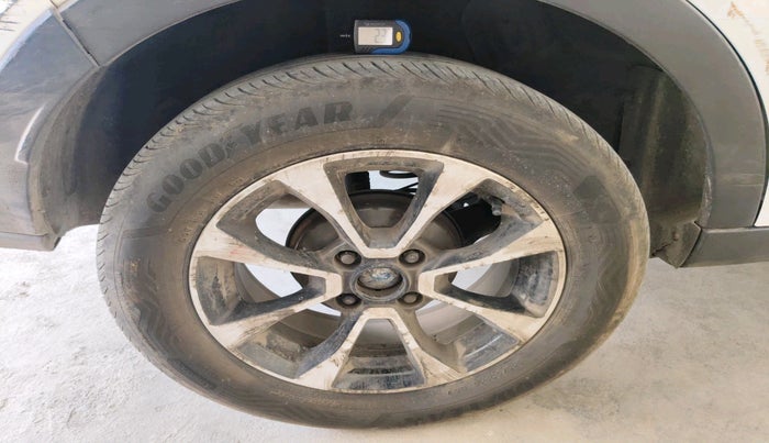 2021 Tata NEXON XZ PLUS PETROL, Petrol, Manual, 93,678 km, tyre