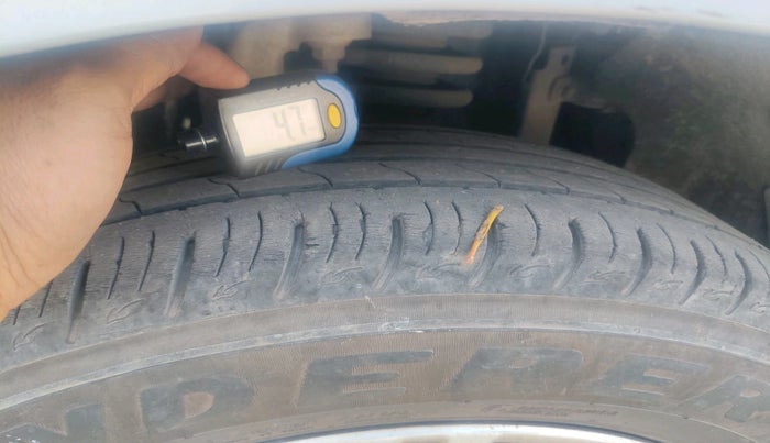 2018 Mahindra MARAZZO M6 7 STR, Diesel, Manual, 1,01,338 km, tyre