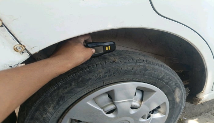 2011 Maruti Wagon R 1.0 LXI CNG, CNG, Manual, 1,51,030 km, tyre