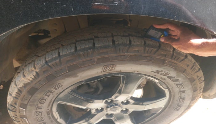 2019 Mahindra Scorpio S11 2WD, Diesel, Manual, 1,19,994 km, tyre