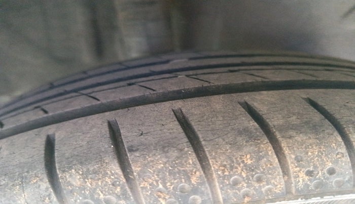 2014 Nissan Sunny XL CVT, Petrol, Automatic, 79,497 km, tyre