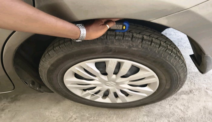 2019 Maruti Dzire VXI, Petrol, Manual, 75,344 km, tyre