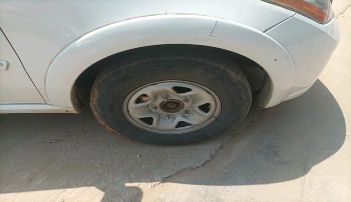 2011 Tata Aria PURE 4X2, Diesel, Manual, 1,55,697 km, tyre