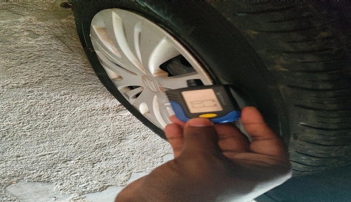 2012 Maruti Ertiga VDI, Diesel, Manual, 1,64,564 km, tyre