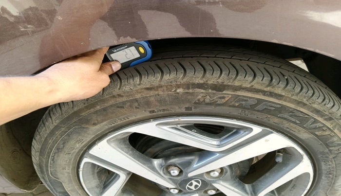 2020 Hyundai AURA SX 1.2, Petrol, Manual, 90,927 km, tyre