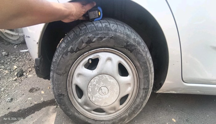 2011 Chevrolet Beat LS DIESEL, Diesel, Manual, 1,58,584 km, tyre