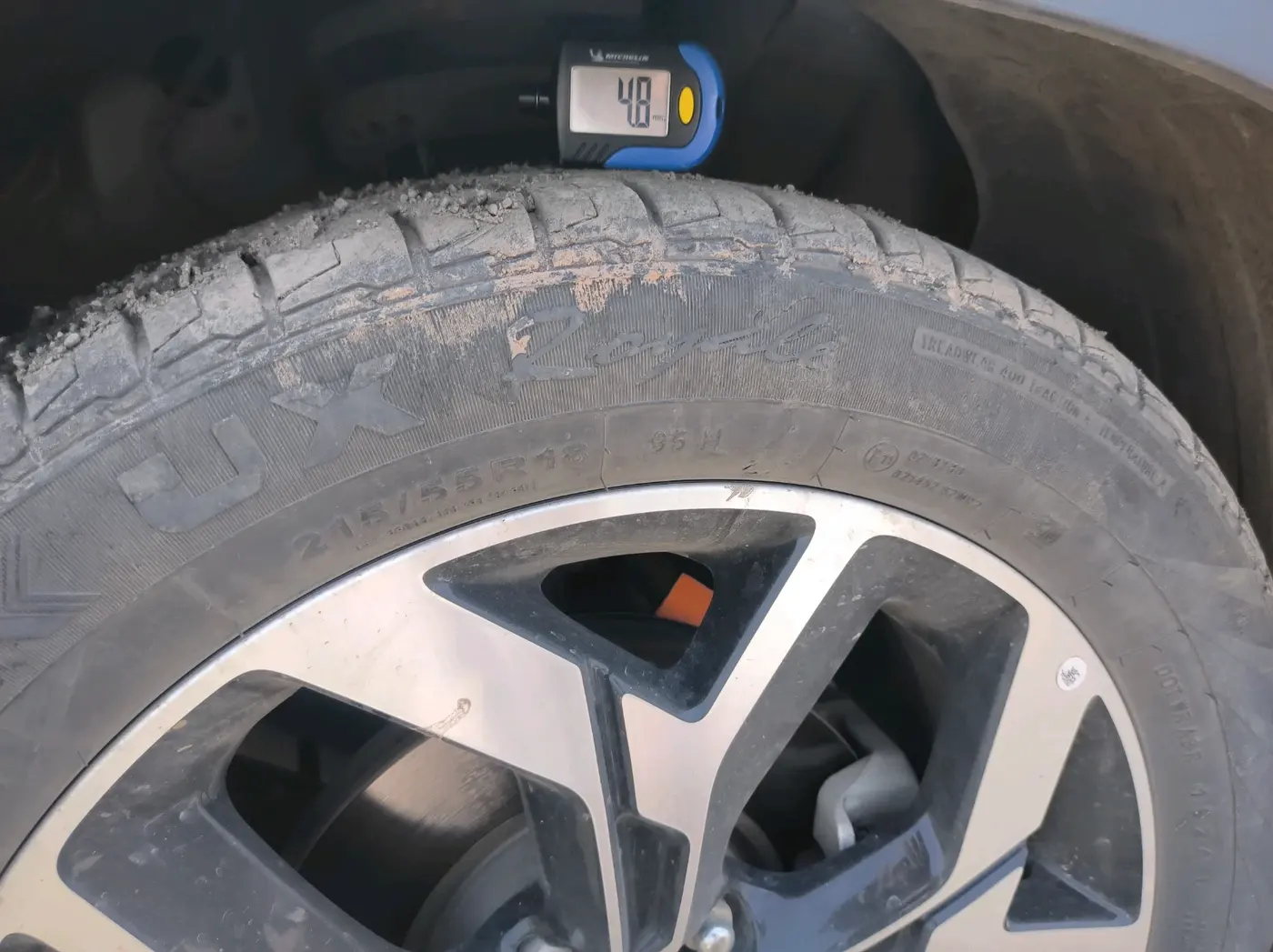 2024 KIA SELTOS  X LINE 1.5 DIESEL AT, Diesel, Automatic, 25,718 km, tyre