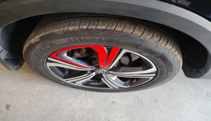 2022 MG ASTOR SHARP 1.5 MT, Petrol, Manual, 27,258 km, tyre