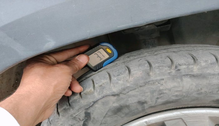 2016 Renault Kwid RXT 0.8, Petrol, Manual, 80,732 km, tyre