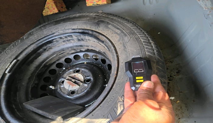 2019 Honda Amaze 1.2L I-VTEC S, Petrol, Manual, 33,875 km, tyre