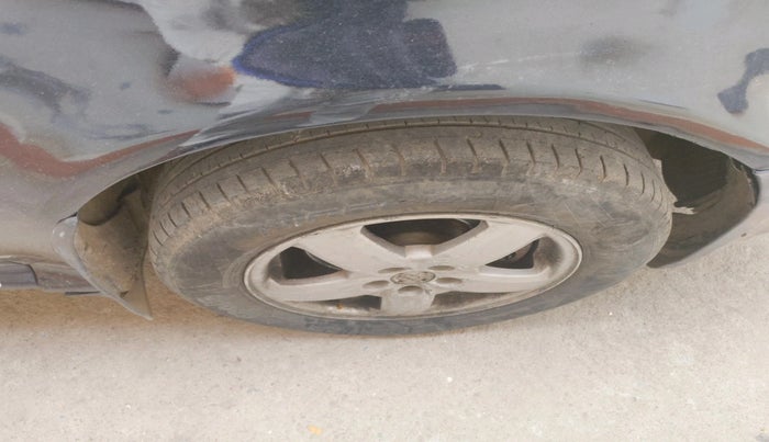 2005 Skoda Octavia ELEGANCE 1.9 TDI, Diesel, Manual, 1,19,553 km, tyre