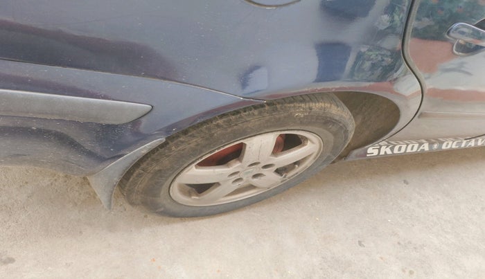 2005 Skoda Octavia ELEGANCE 1.9 TDI, Diesel, Manual, 1,19,553 km, tyre