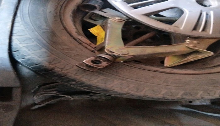 2012 Hyundai Santro Xing GL, Petrol, Manual, 50,113 km, tyre