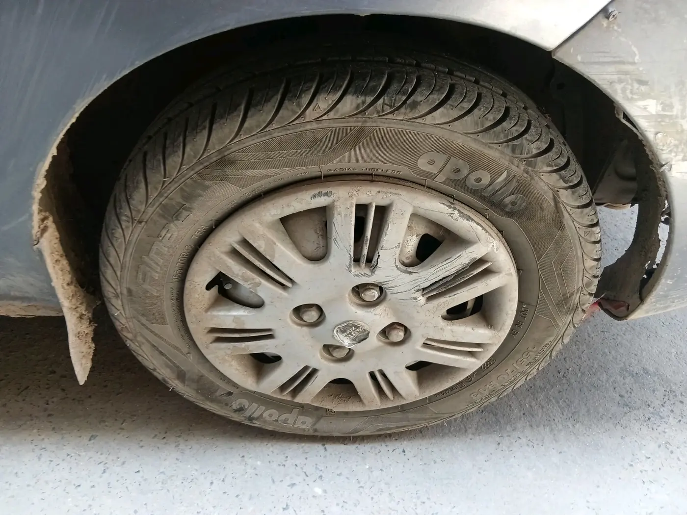 2012 Hyundai Santro Xing GL, Petrol, Manual, 50,113 km, tyre