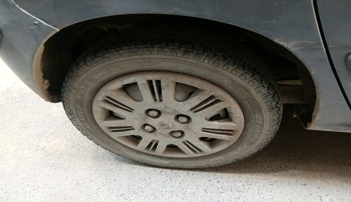 2012 Hyundai Santro Xing GL, Petrol, Manual, 50,113 km, tyre