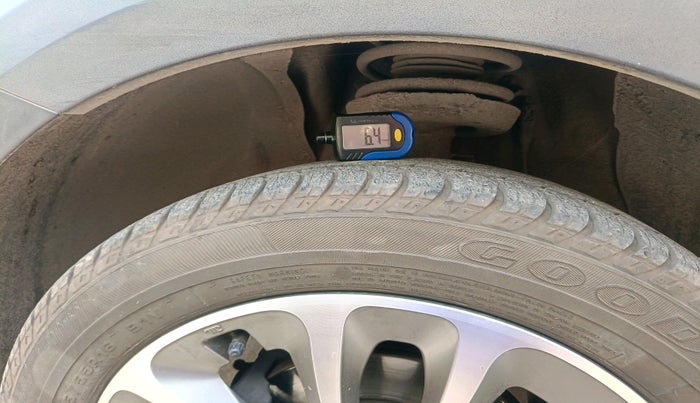 2016 Fiat Avventura EMOTION MULTIJET 1.3, Diesel, Manual, 64,549 km, tyre