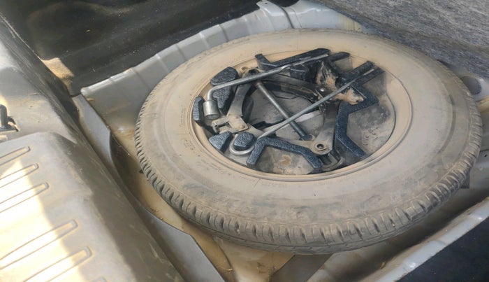 2020 Tata ALTROZ XT PETROL, Petrol, Manual, 69,936 km, tyre