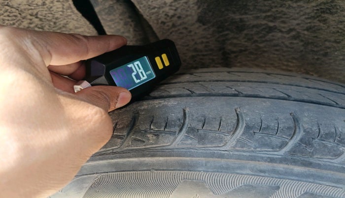 2017 Maruti Baleno DELTA CVT PETROL 1.2, Petrol, Automatic, 65,257 km, tyre