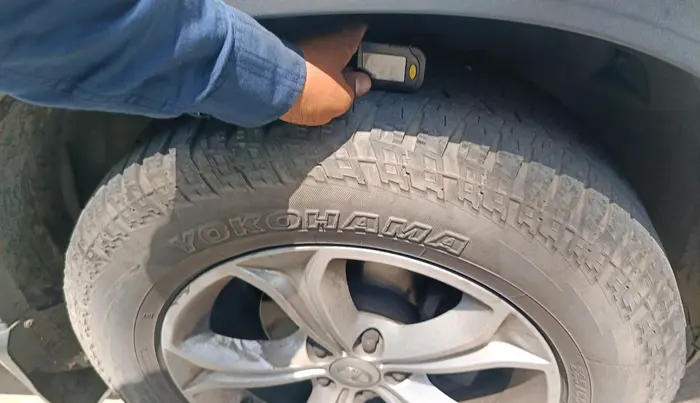 2019 Tata Harrier XZ 2.0L, Diesel, Manual, 1,07,422 km, tyre