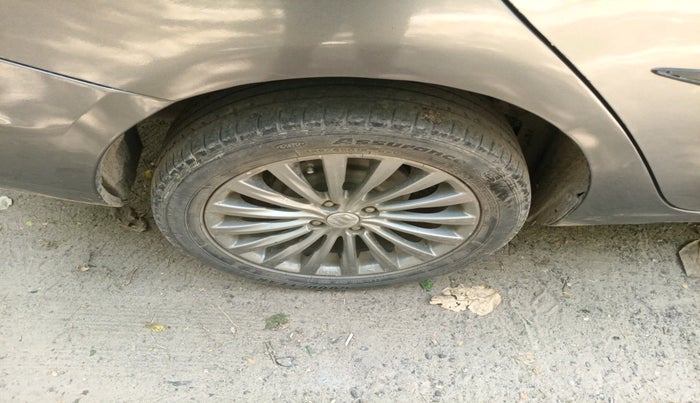 2016 Maruti Ciaz ZDI+ SHVS RS, Diesel, Manual, 1,01,230 km, tyre