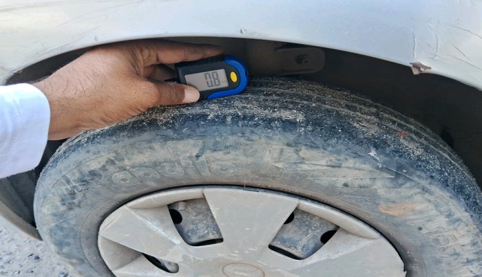 2011 Maruti A Star VXI (ABS) AT, CNG, Automatic, 89,991 km, tyre