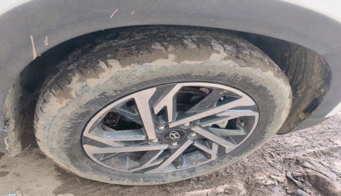 2024 Hyundai Creta E 1.5 DIESEL, Diesel, Manual, 44,229 km, tyre