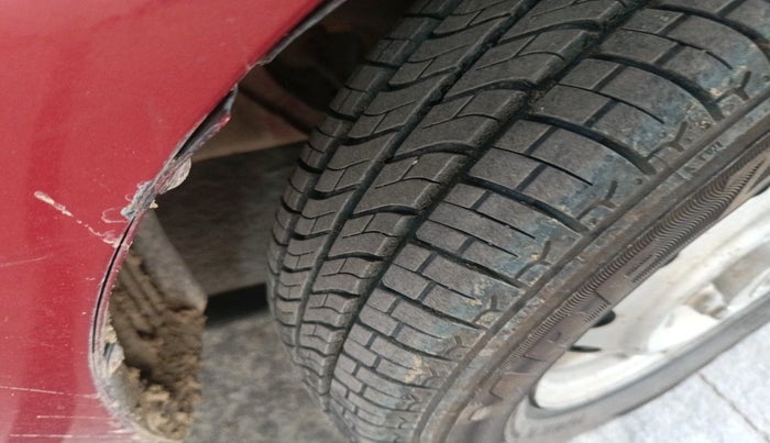 2012 Hyundai Eon D-LITE+, Petrol, Manual, 1,19,972 km, tyre