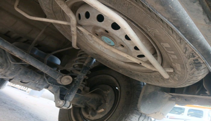 2023 Maruti Eeco 5 STR AC CNG, CNG, Manual, 1,26,365 km, tyre