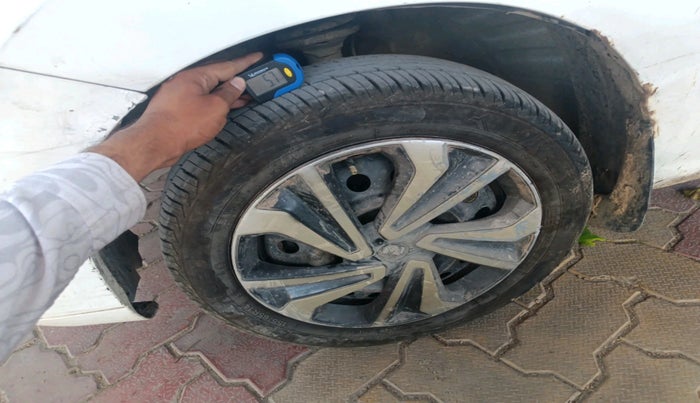 2011 Maruti Wagon R 1.0 VXI, Petrol, Manual, 79,949 km, tyre