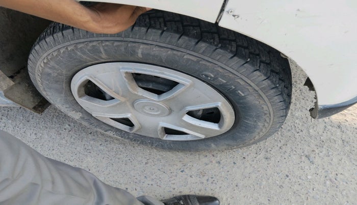 2017 Mahindra Scorpio S6 PLUS, Diesel, Manual, 1,18,986 km, tyre